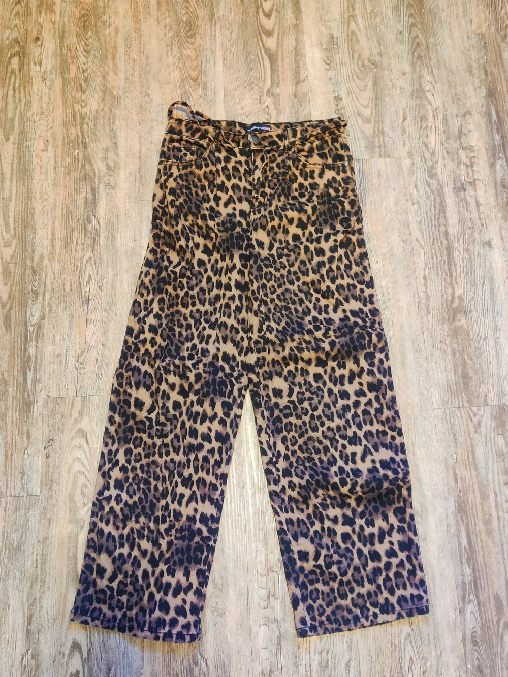 ( ⭐5/20) Girls' Leopard Print Wide Leg Jeans - Brown